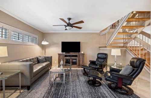 Casitas Chaparral House | Cozy Cove
