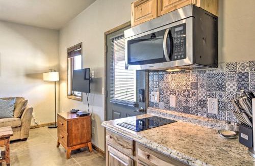Elgin Apartment | Cozy Elgin Casita w/Gas Grill: Pets Welcome!