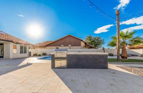Alta Mesa Community Association Apartment | Cozy Exquisite Golf Course Home in Alta Mesa
