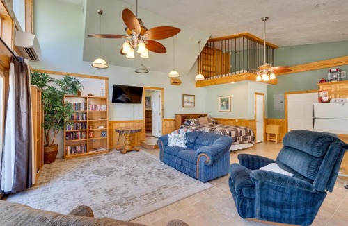 Caldwell Apartment | Cozy Idaho Retreat w/Grill & Fire Pit!