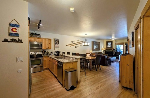 Mountain House Condo | Cozy Keystone Condo | Hot Tubs, Patio & Views