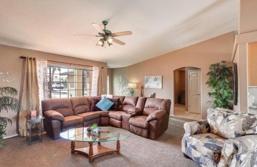 Lake Havasu City House | Cozy Lake Havasu City Home - Pool and Hot Tub
