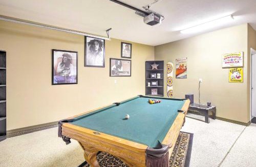 Lake Havasu City House | Cozy Lake Havasu City Retreat w/Deck & Pool Table