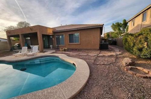 Palm Valley House | Cozy Latitude home with pool
