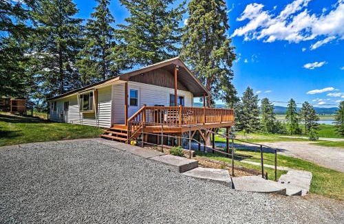 Kalispell House | Cozy Montana Lake View Getaway - Fish & Hike!