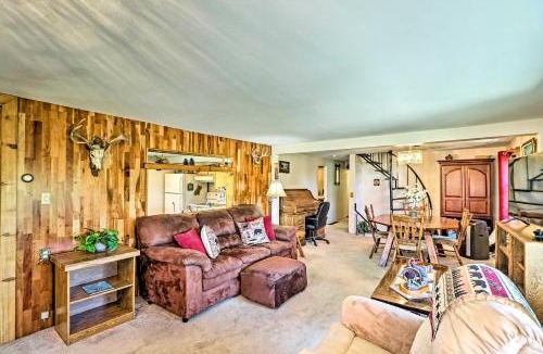 Kalispell House | Cozy Montana Lake View Getaway - Fish & Hike!