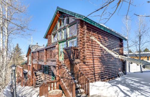 Jackson House | Cozy Mountain Condo Across From Snow King Ski Mtn!