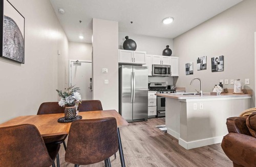 Park City House | Cozy Mountain Retreat - 1BR Condo with 2 Full Baths Near Jordanelle & Park City