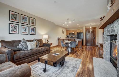 Breckenridge Apartment | Cozy Ski Chalet with Large Balcony condo