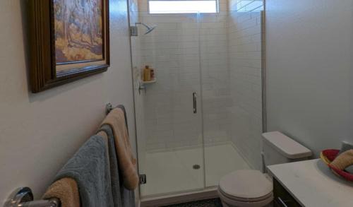 Laveen Village Apartment | Cozy Southwest Style Hideaway with Mountain Views
