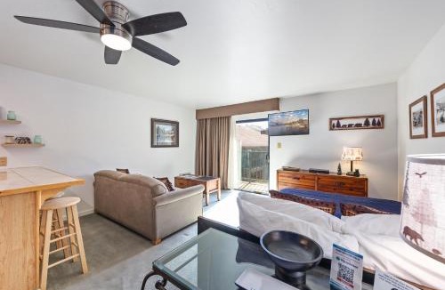 Truckee House | Cozy Studio w/Partial Lake view #223 at Donner Lake Village
