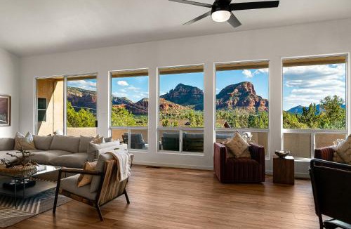 Sedona House | Craigmont Retreat Awe Red Rocks Views Exquisite Decor Above Tlaquepaque