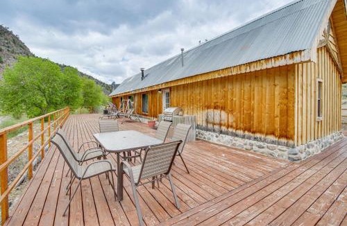 Panguitch House | Creekside Cabin w/Deck & Views in Panguitch!