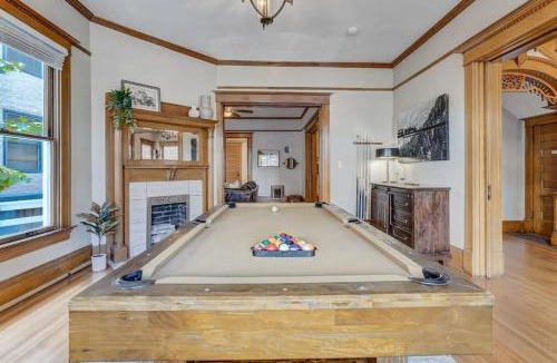 Central Colorado Springs House | Crescent Estate - Golf Hot Tub BBQ Large Groups