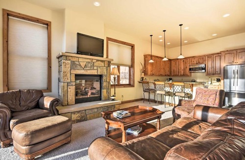 Mount Crested Butte House | Crested Butte Townhome w/Views - Steps to Lifts!
