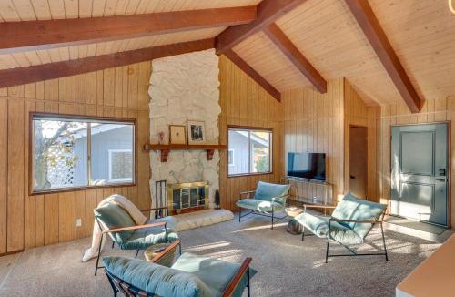 Crestline House | Crestline Cabin: Mountain Views & Fire Pit!