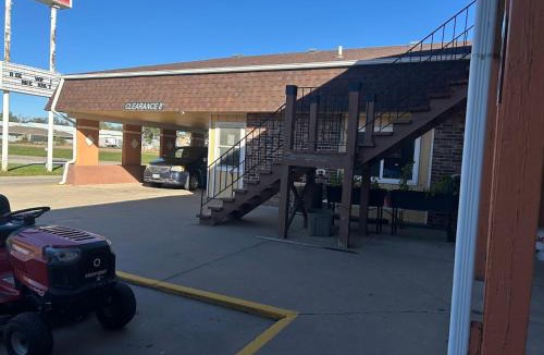 Crete Hotel | Crete Inn by Capital O Near Lincoln