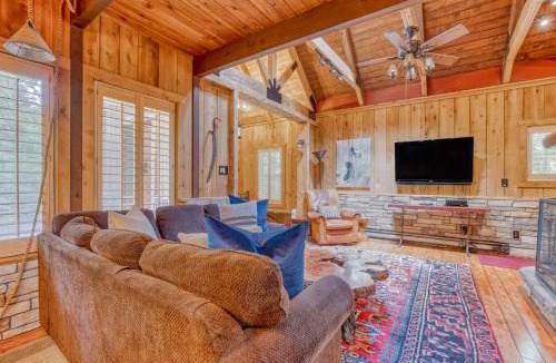 Welches House | Crimson & Stone