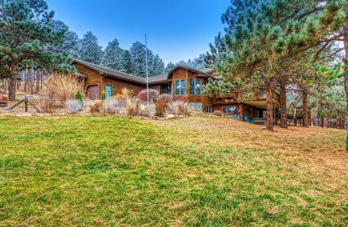 Blackhawk House | Crooked Canyon Lodge