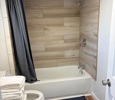 F. Q. Story Apartment | CRYStALZ pool studio kitchen DWNtWN stadiums arts