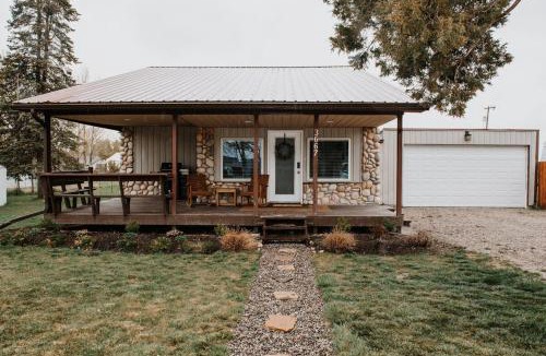 Ucon House | Curio Cottage