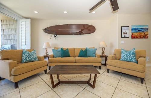 Townsite House | D19 - Beachfront Bliss