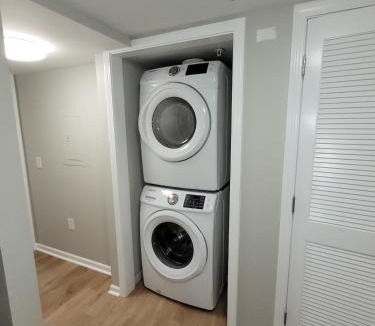 Joslyn Castle Apartment | Davenport Dwellings 14-3Bd 2Bath in Midtown