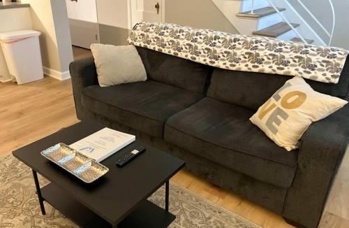 Joslyn Castle Apartment | Davenport Dwellings Midtown Convenience