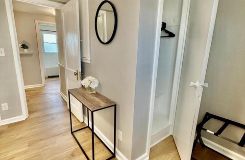 Joslyn Castle Apartment | Davenport Dwellings-Midtown 3Bed