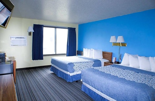 Sioux Falls Hotel | Days Inn by Wyndham Sioux Falls Empire