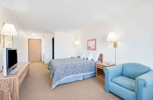 Sturgis Hotel | Days Inn by Wyndham Sturgis
