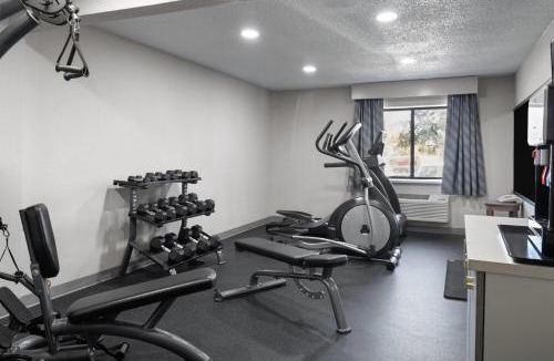 Davenport Hotel | Days Inn by Wyndham Davenport