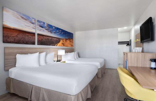 Las Vegas Hotel | Days Inn by Wyndham Las Vegas Airport Near the Strip
