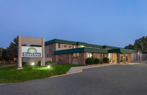Mason City Hotel | Days Inn by Wyndham Mason City
