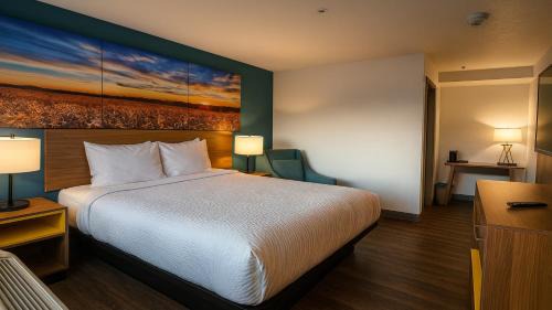 Rock Springs Hotel | Days Inn by Wyndham Rock Springs I-80 Green River