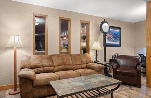 Spearfish Hotel | Days Inn by Wyndham Spearfish