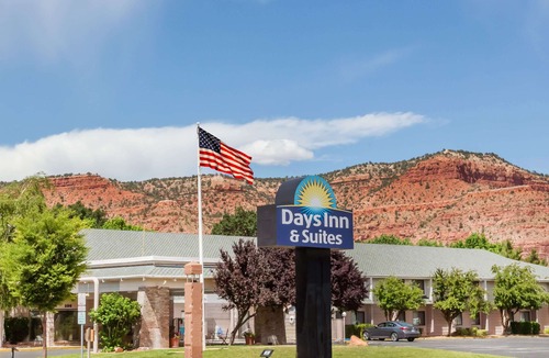 Kanab Hotel | Days Inn & Suites by Wyndham Kanab