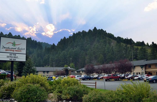 Deadwood Hotel | Deadwood Gulch Resort, Trademark Collection by Wyndham