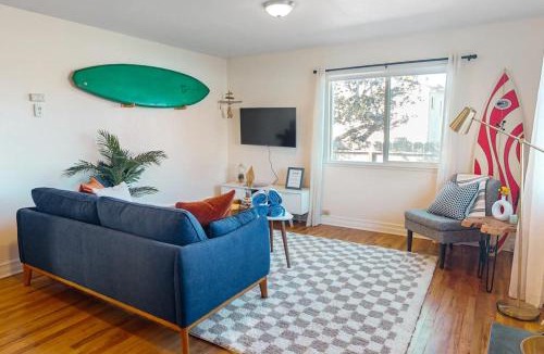 Seaside House | Deep Blue Seaside