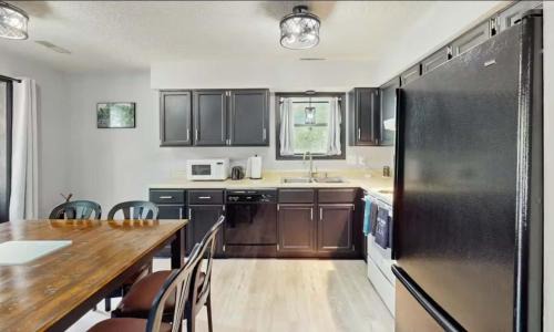 Osage Beach House | Deer Cove Lakehouse