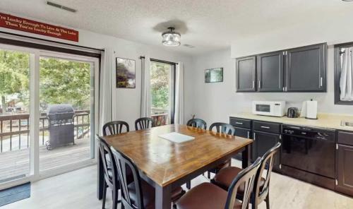 Osage Beach House | Deer Cove Lakehouse