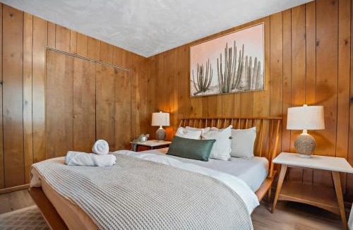 Florissant House | Deerfield Cabin Sauna Stargazing Wildlife Retreat