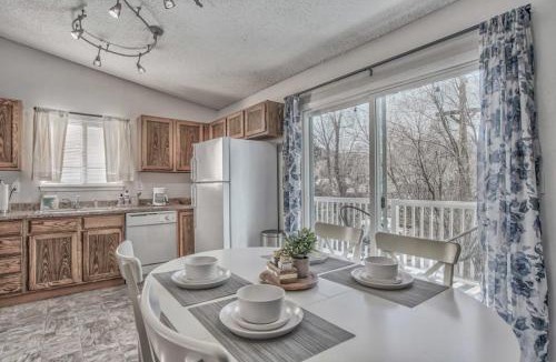 Broadmoor House | Delightful Home Amazing Location Extended Stay