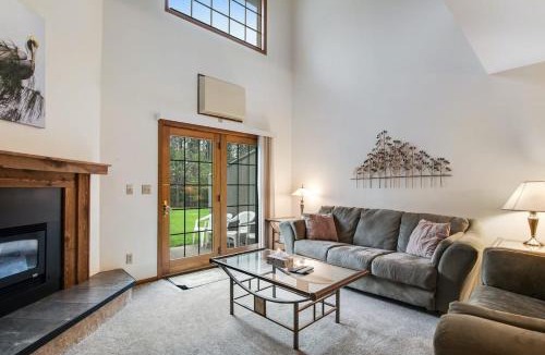 Lake Delton House | Dells Getaway At Tamarack & Mirror Lake Resort