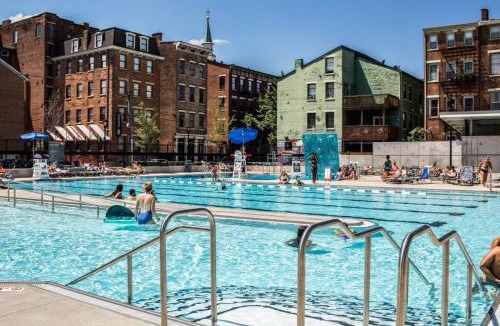 Over-the-Rhine House | Deluxe 5-bedroom Walk everywhere in Over the Rhine