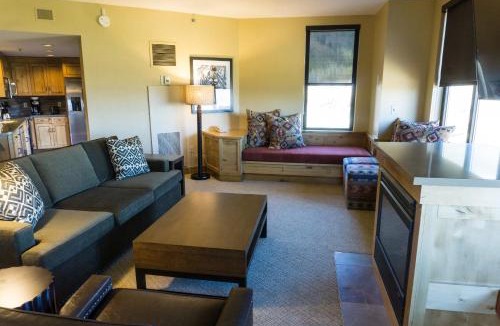 Park City Apartment | Deluxe condo in newly remodeled Grand Summit Hotel