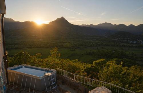 Karuc Bed & Breakfast | Dembelija Rooms