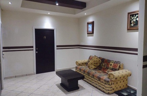 Zona Dorada Apartment | Departamentos el rey