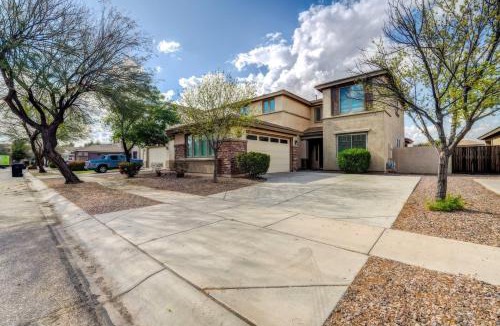 Power Ranch House | Desert Bliss Heated Pool Power Ranch Perks