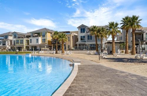 St. George House | Desert Color Hideaway townhouse